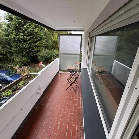 Apartment Zentrale Lage Mit Eigenem Stellplatz Fußläufig Zu Westfalenhalle Und Stadion Dortmund